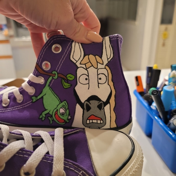 Custom Rapunzel Converse - Picture 3 of 5